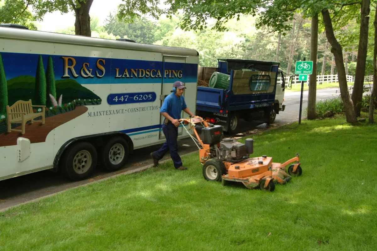 Rockfield Landscape (Formerly R&S) photo 4