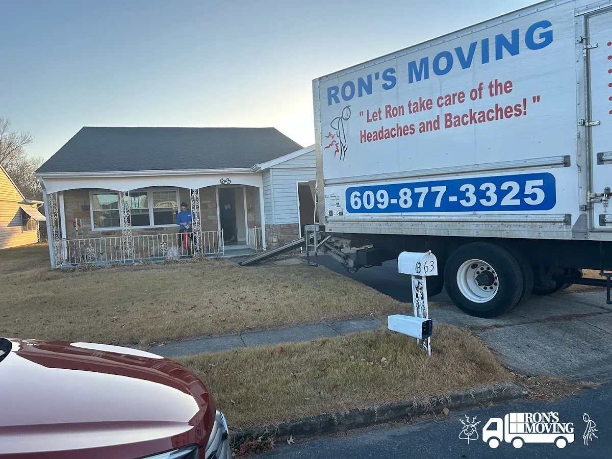 Ron’s Moving