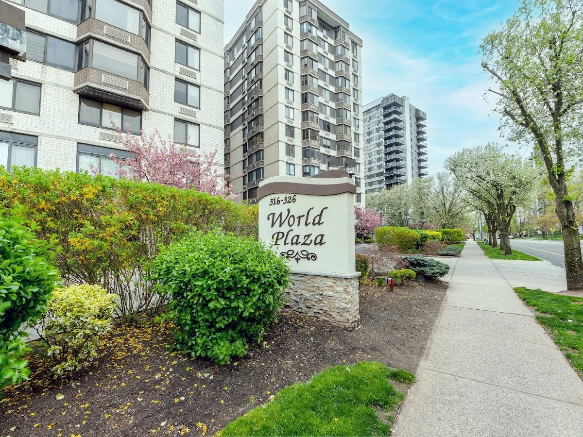 Rosemary Carroll Real Estate