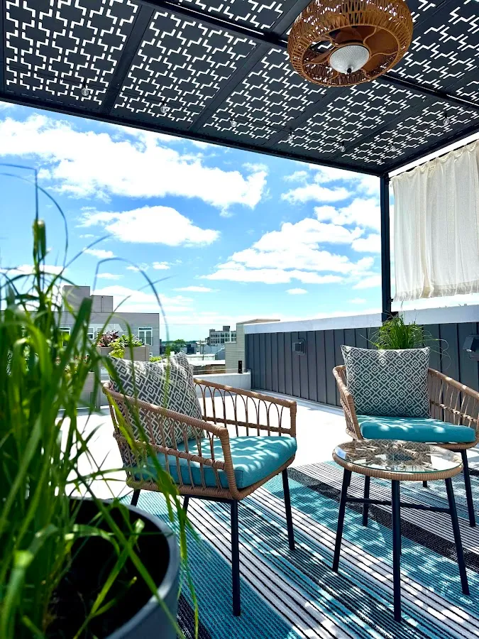 Rowhouse Growhouse photo 2