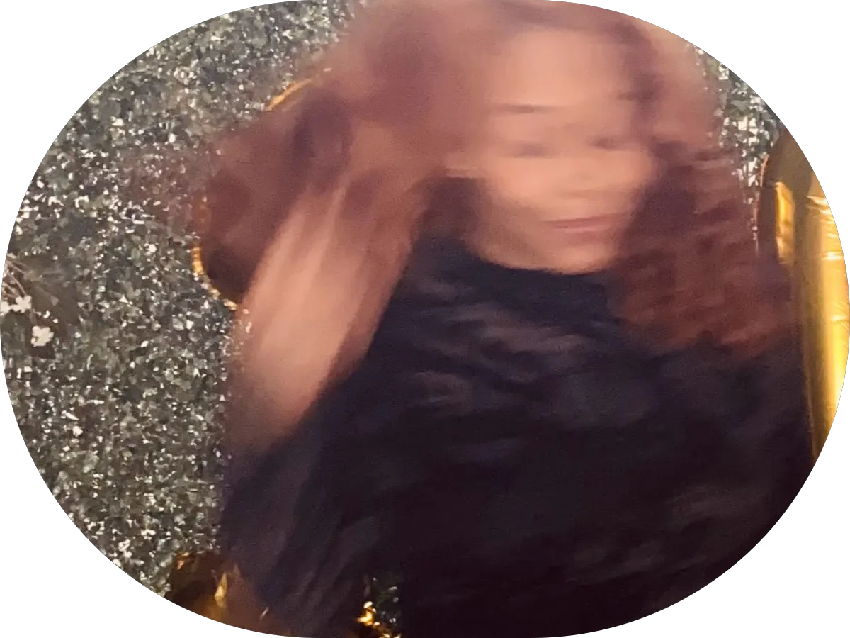 Royalty Nails photo 5