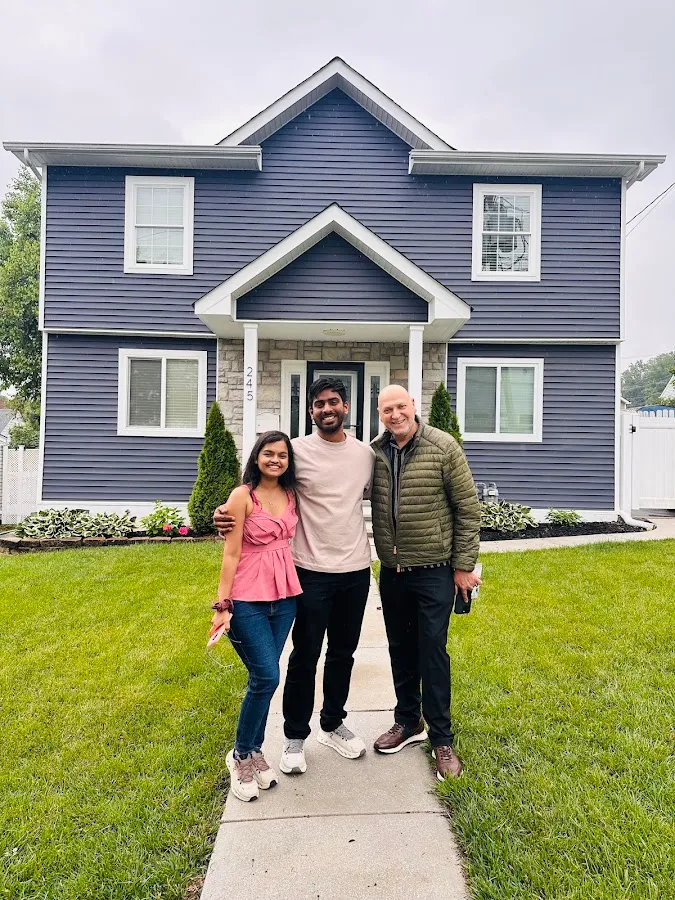 Ruben Romero - Redfin Real Estate Agent