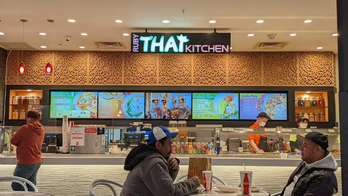 Ruby Thai Kitchen photo 2