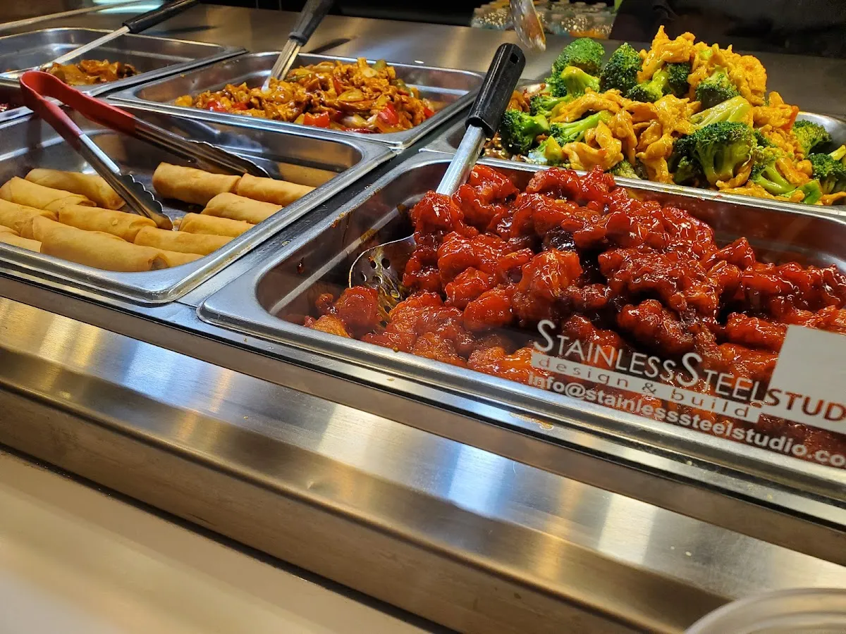 Ruby Thai Kitchen photo 4