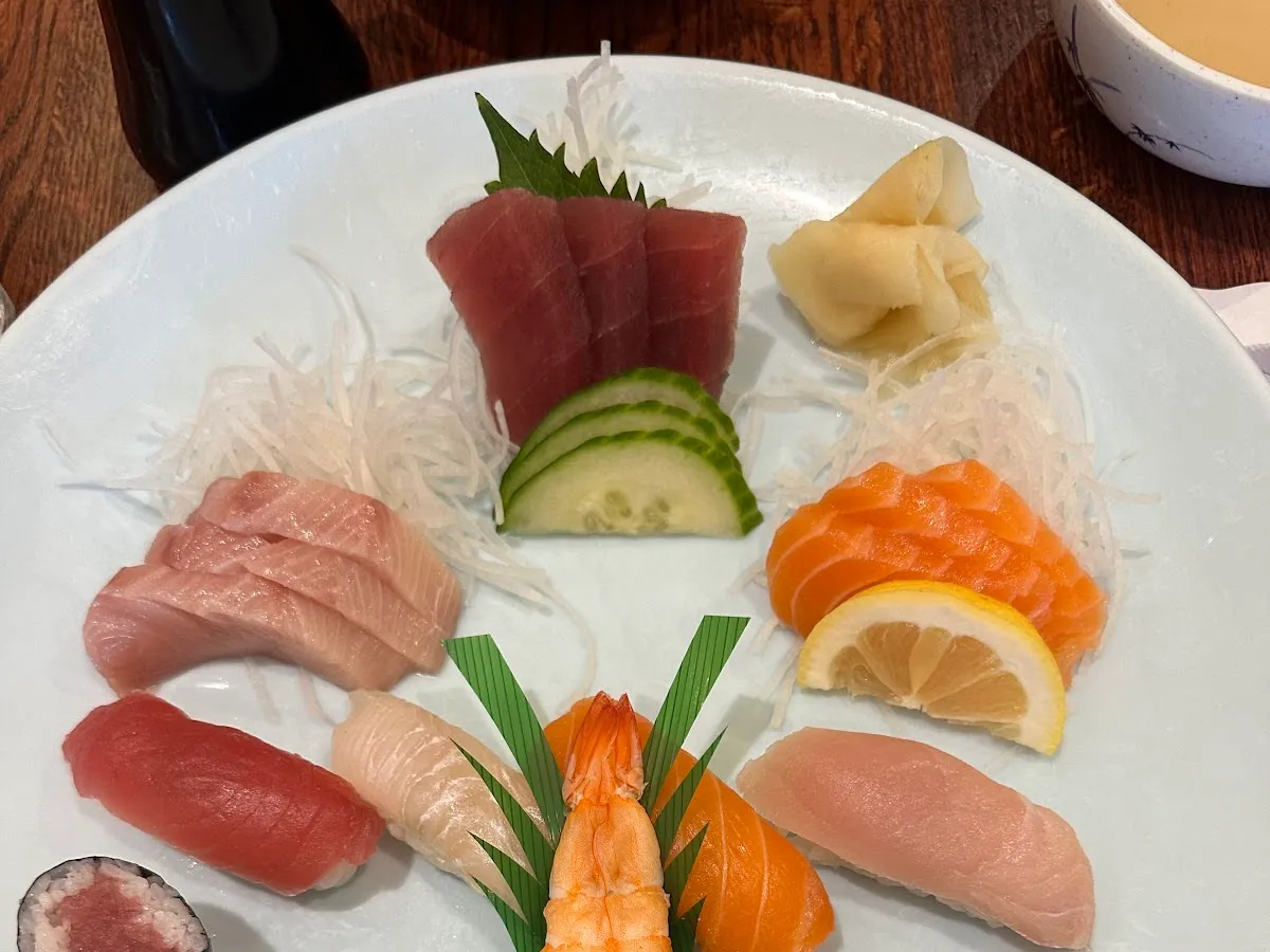 Sakura Bana Restaurant photo 3