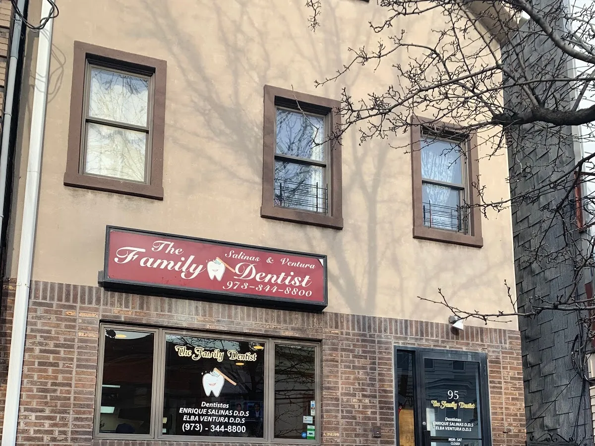 Salinas & Ventura The Family Dentist Newark