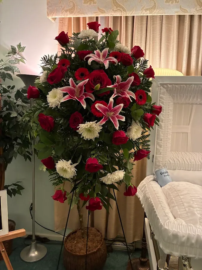 Sam's Flowers photo 3