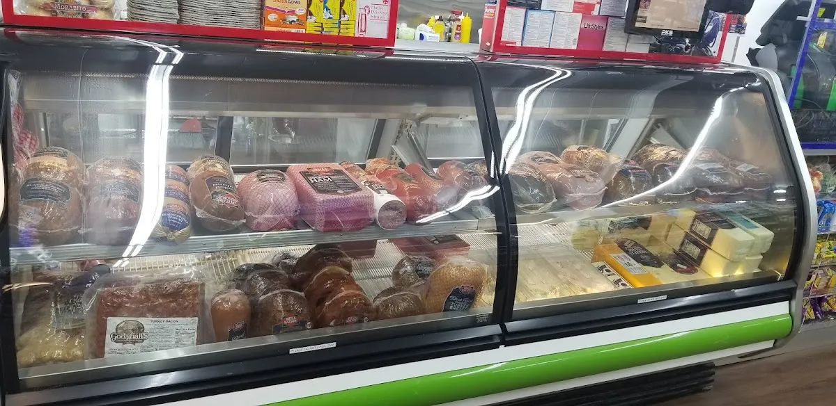 Schaaf's food Market photo 3