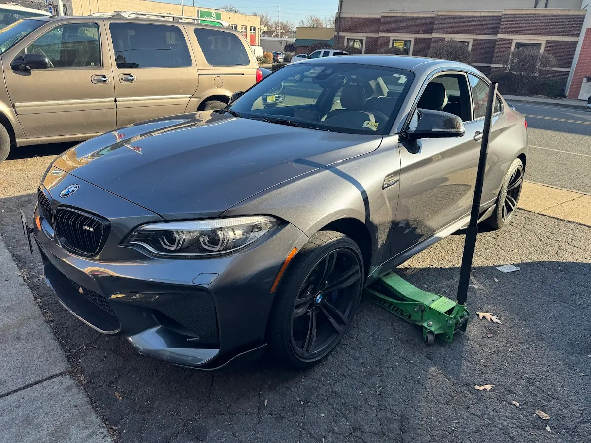 Sea Breeze Automotive