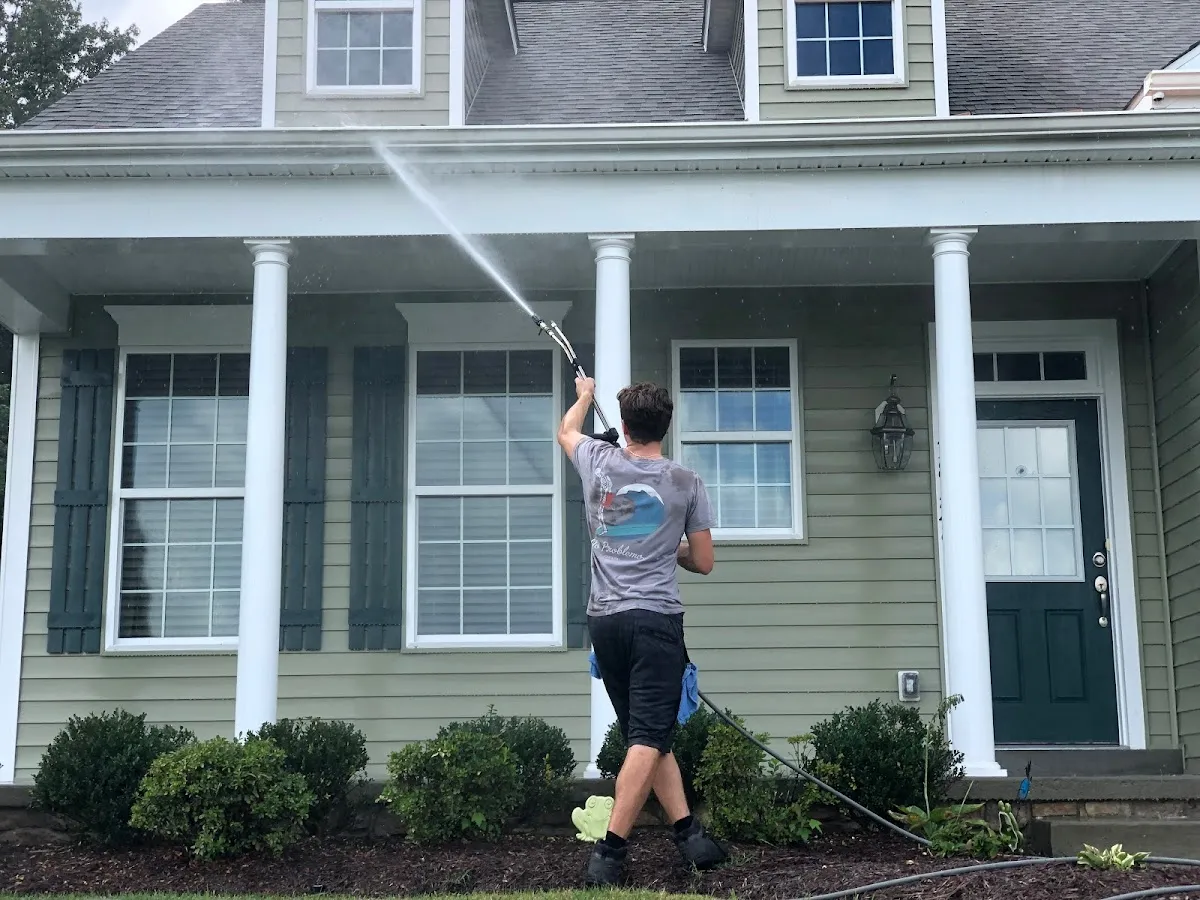 Sea-Thru Window Cleaning and Powerwashing