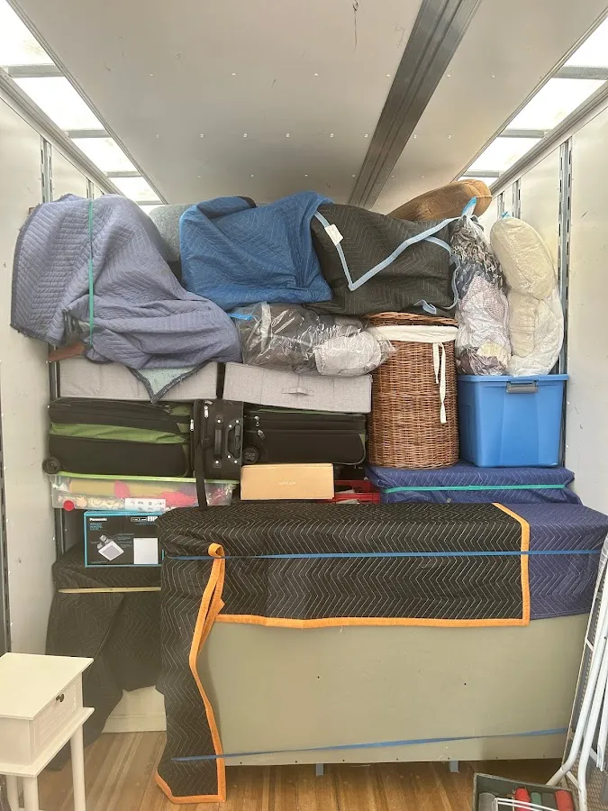 Self Made Moving and Removal