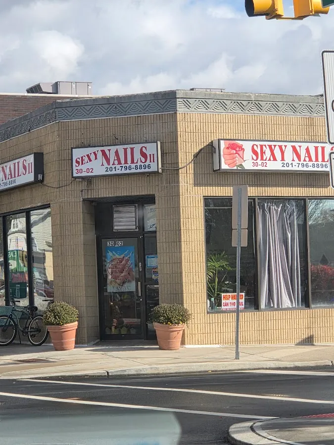 Sexy nails 2 photo 2