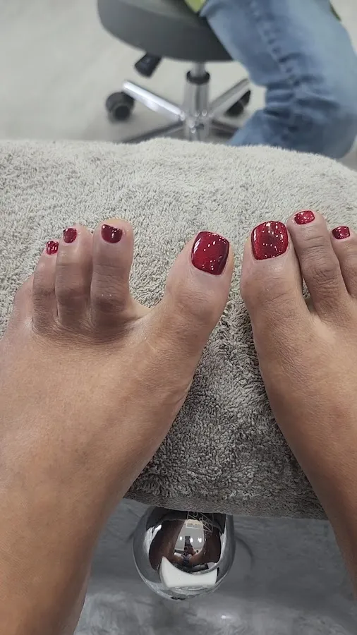 SH Nail Bar and Spa photo 3