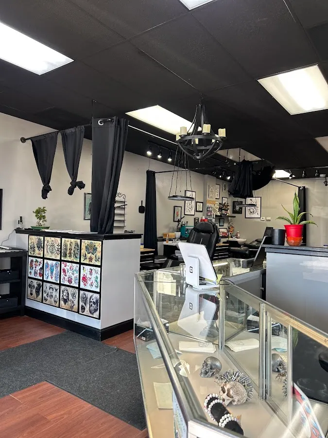 Shaded Dreams Tattoos photo 5