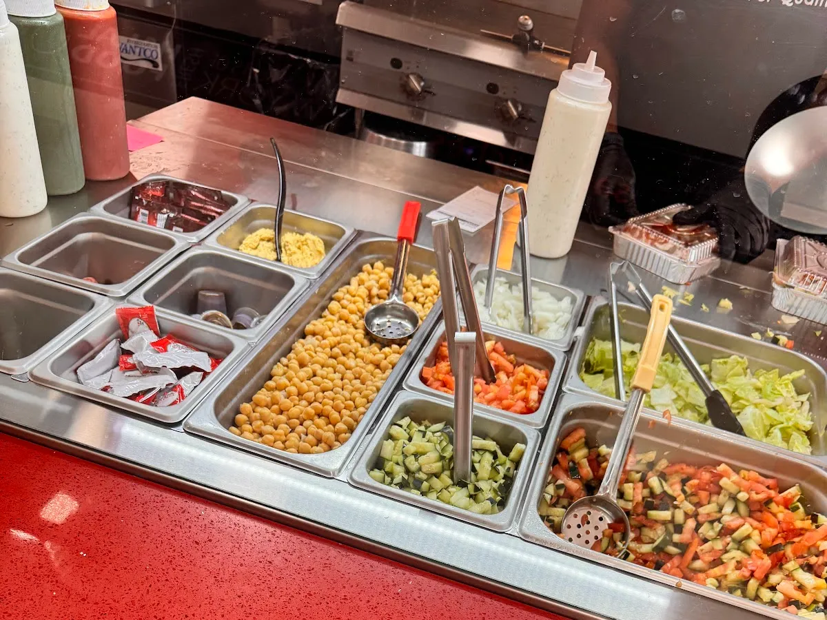 Shah's Halal Food Bergenfield photo 4