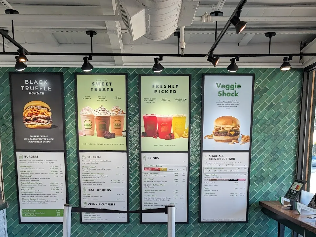 Shake Shack 479 Route 17 South - Paramus photo 2
