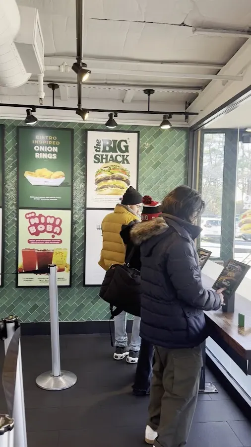Shake Shack 479 Route 17 South - Paramus photo 5
