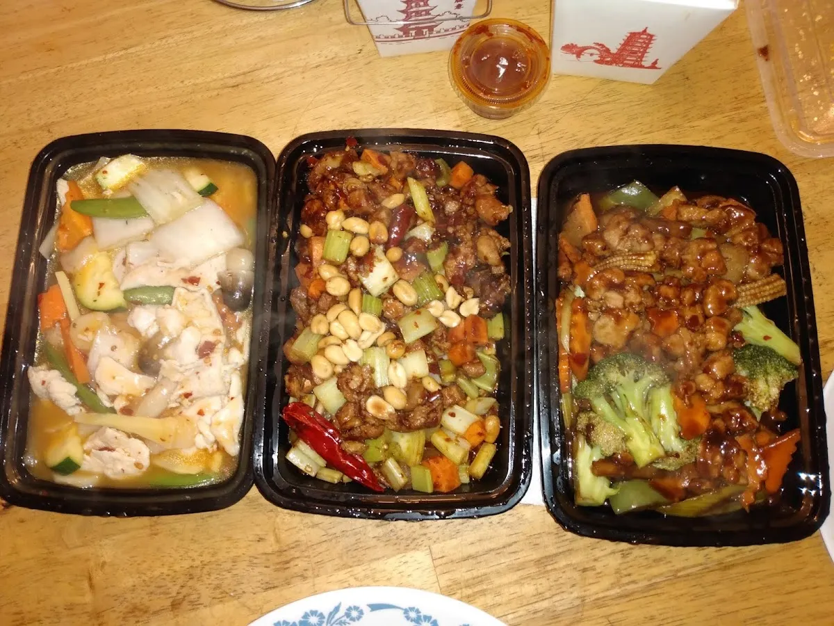 Shanghai Express Chinese Food photo 4