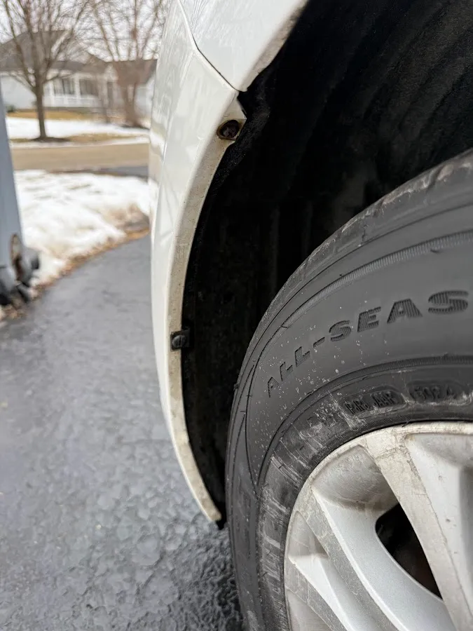 Sharp Auto Body photo 2