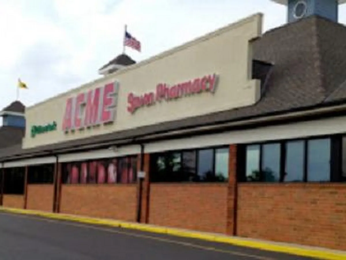 Sharps Run Shopping Center photo 4