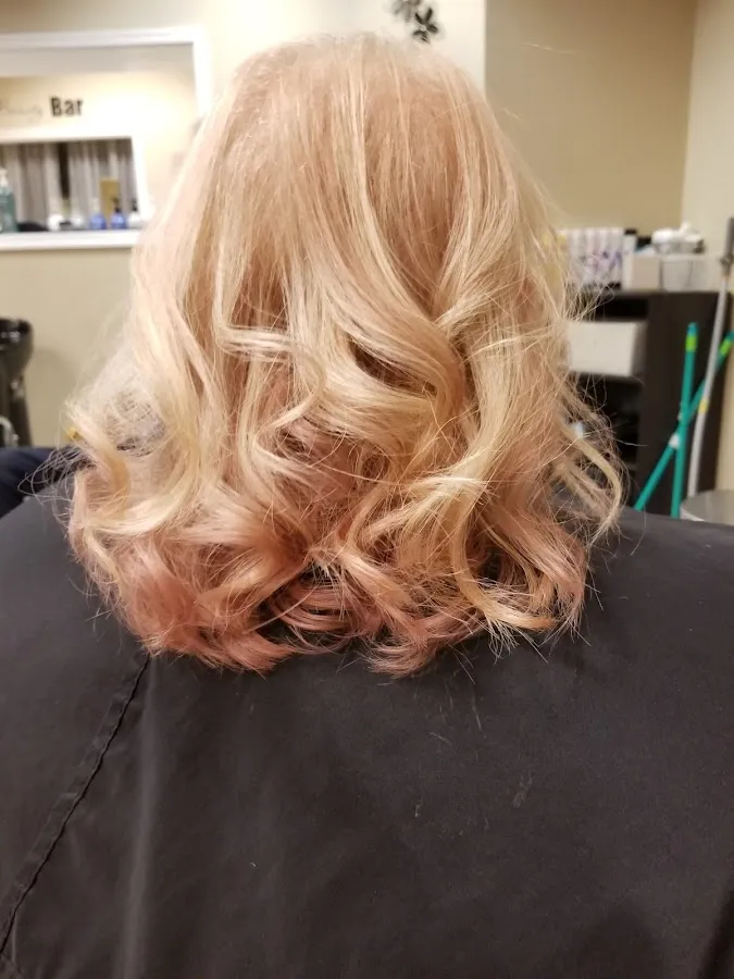 Shear Pink Salon photo 4