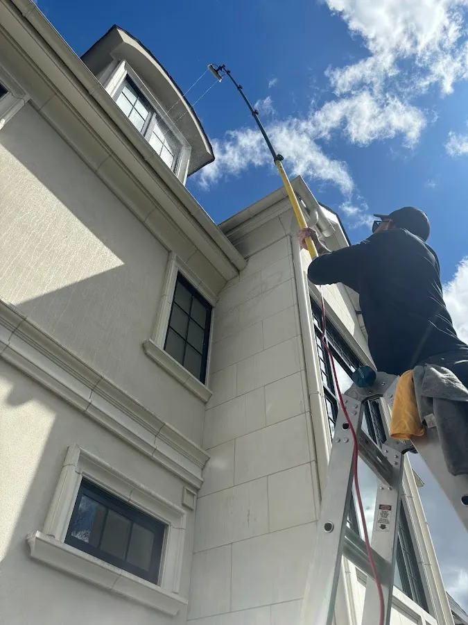 Shining Image Window Washing, LLC photo 2