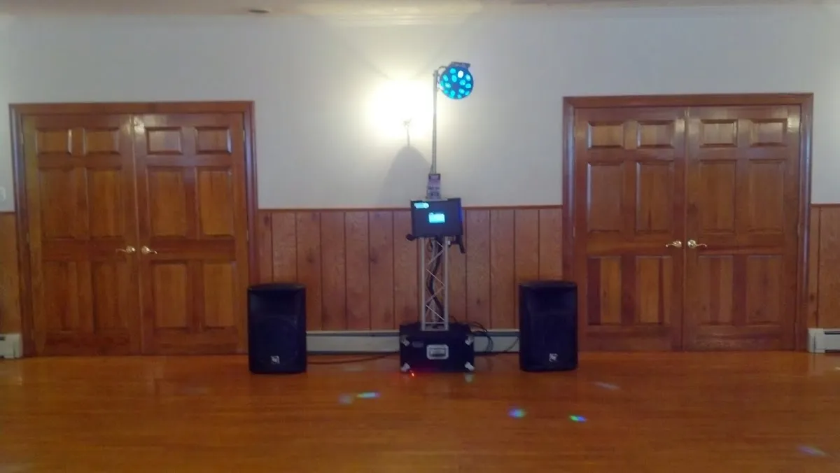 Shoemaker Jukebox Rentals photo 2