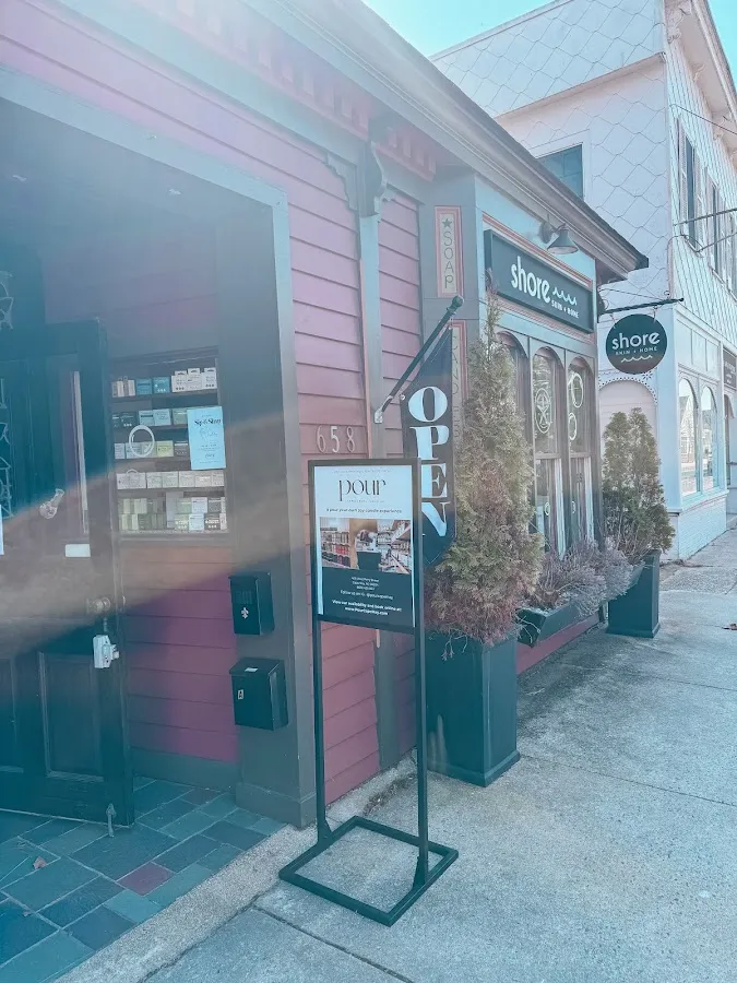 Shore Skin and Home photo 2