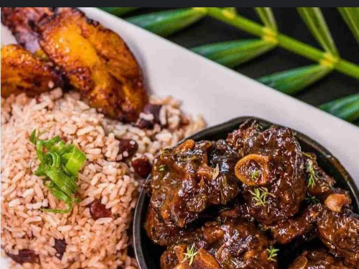 Silver pot Jamican and African kitchen photo 3