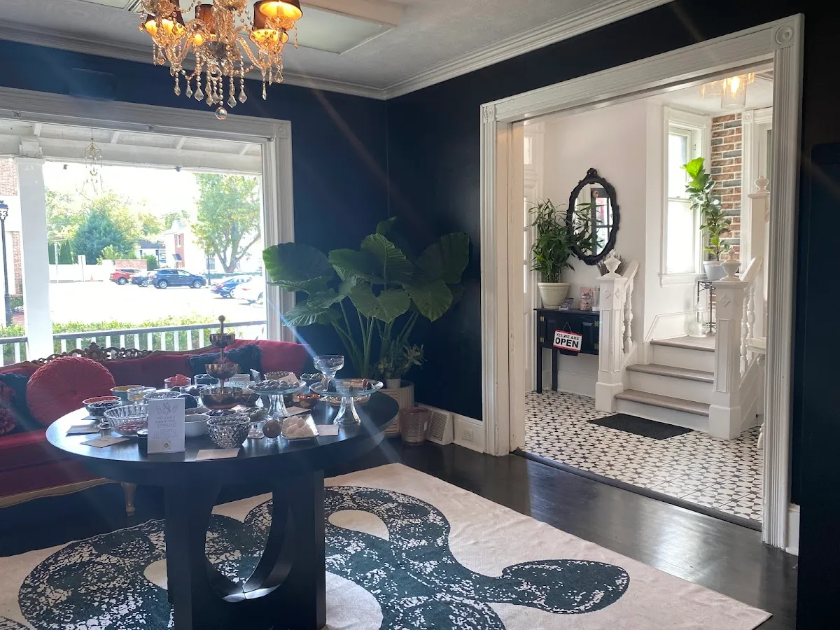 Sinder Haus Body & Boutique