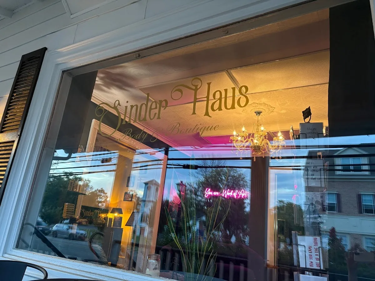 Sinder Haus Body & Boutique photo 4