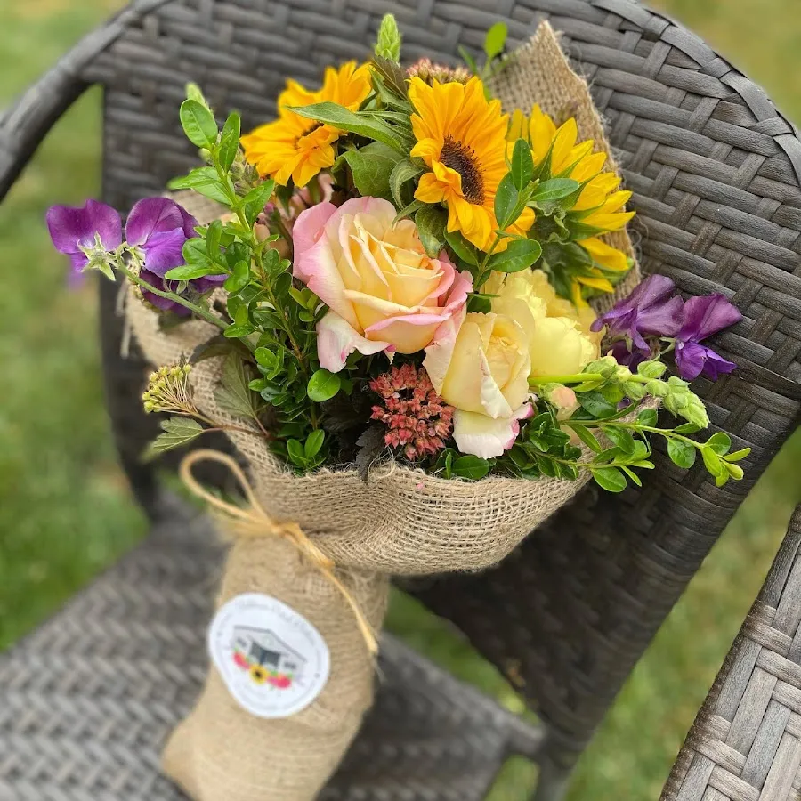 Slabtown Petal Pickers