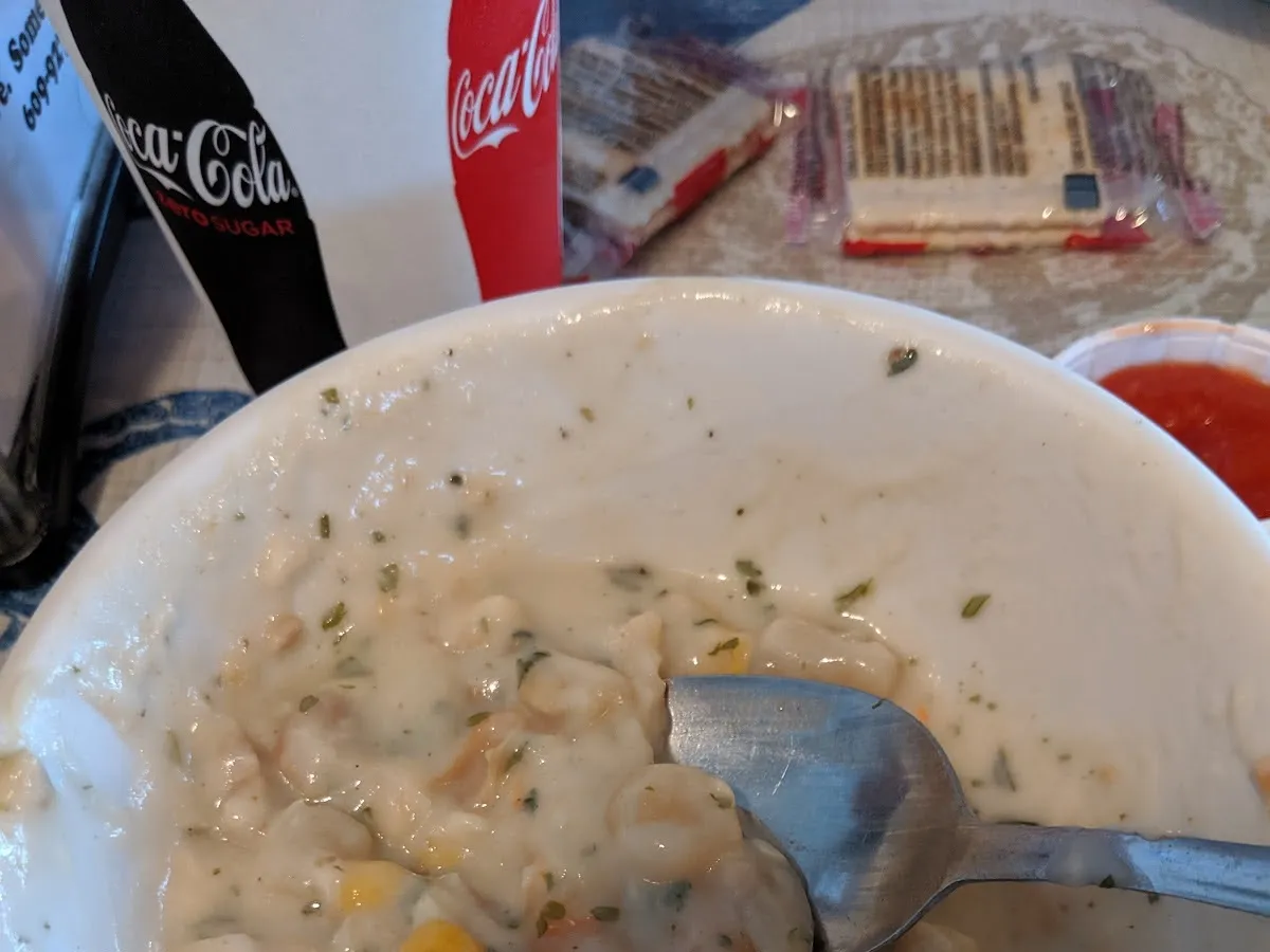 Smitty's Clam Bar photo 4