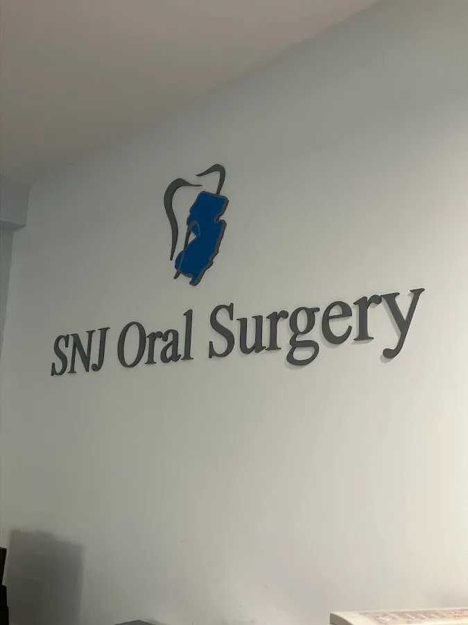 SNJ Oral surgery photo 2