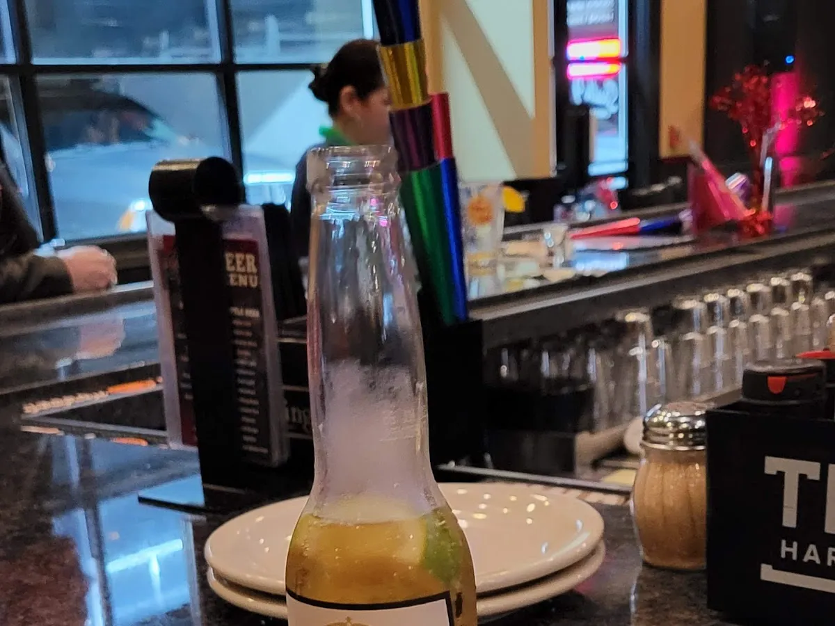 South 9 Bar and Grille photo 3