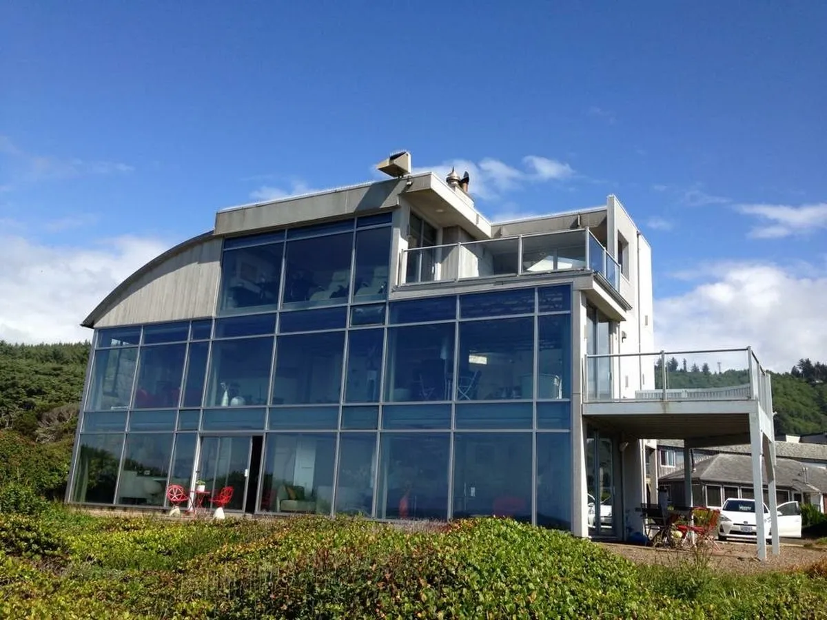 Southern Oregon Window Cleaning photo 4