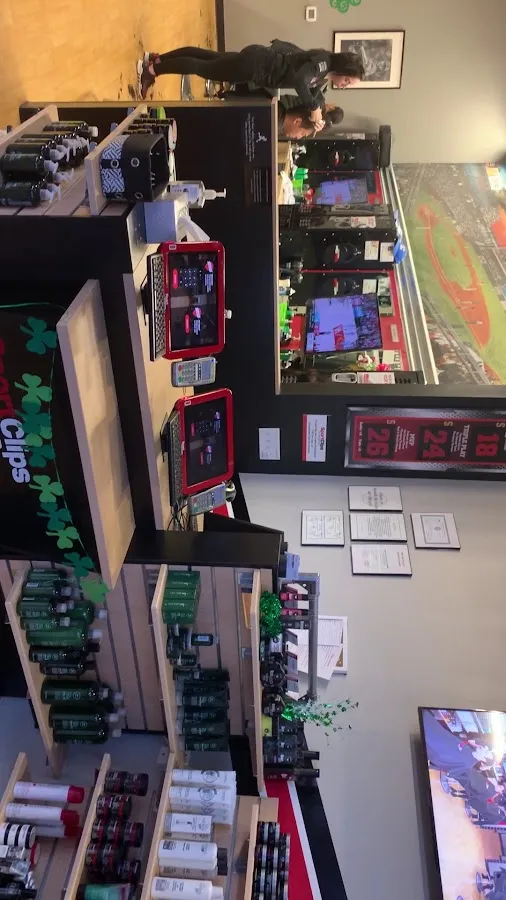 Sport Clips Haircuts of River Edge - New Bridge Landing photo 3