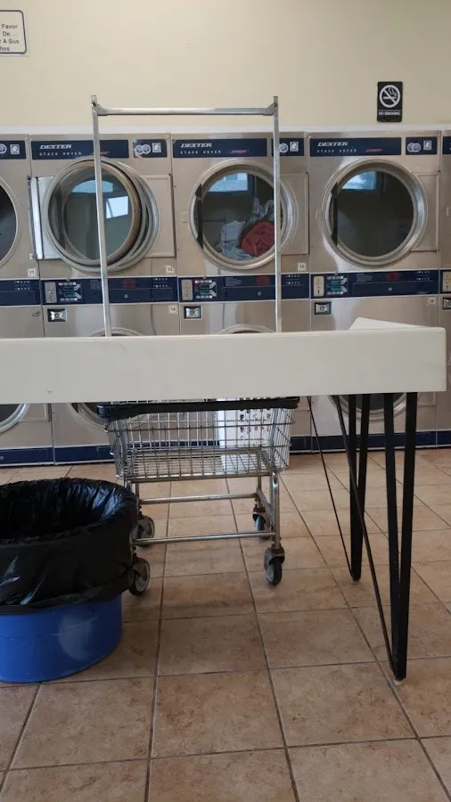 Star Brite Dry Cleaners