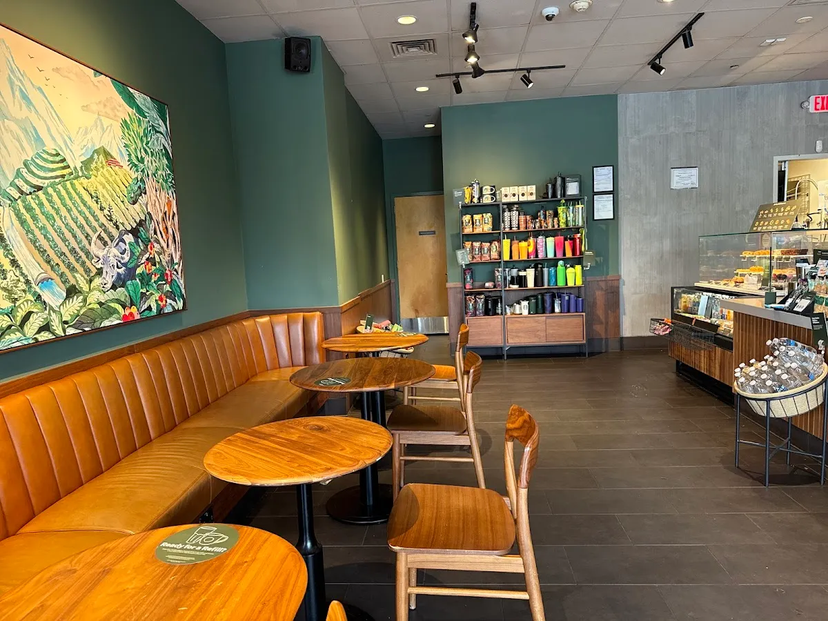 Starbucks photo 2