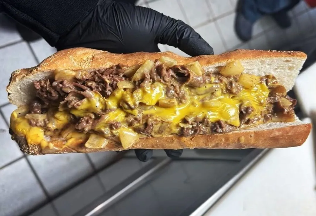 Steak Bros. Cheesesteaks and Fries photo 4