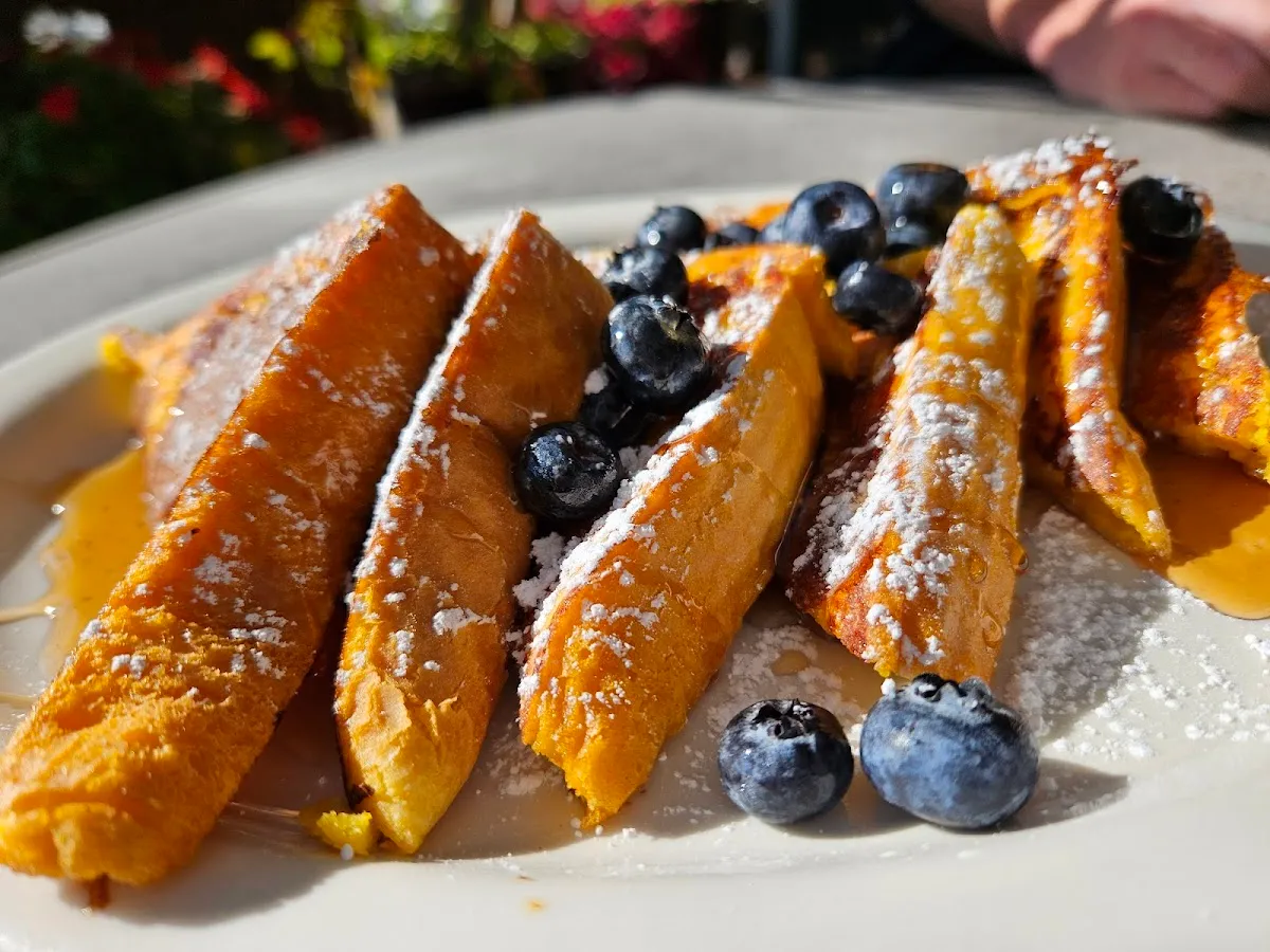 Stella's Cafe photo 4