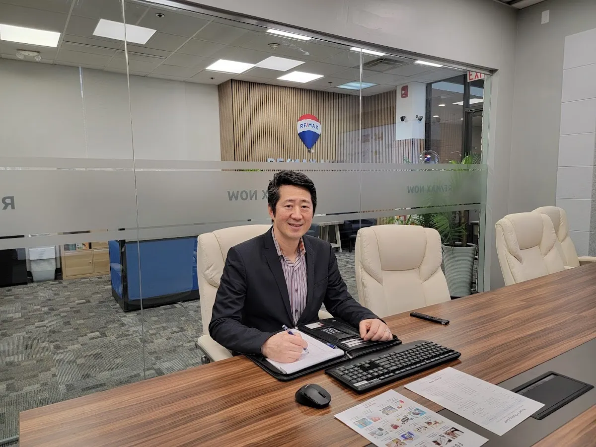 Steve Cho Realtor - NJ Broker -ReMax Now