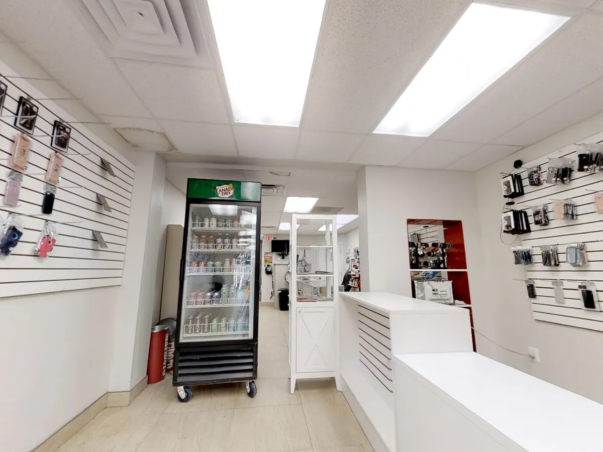 Stop And Fix iPhone Repair photo 2