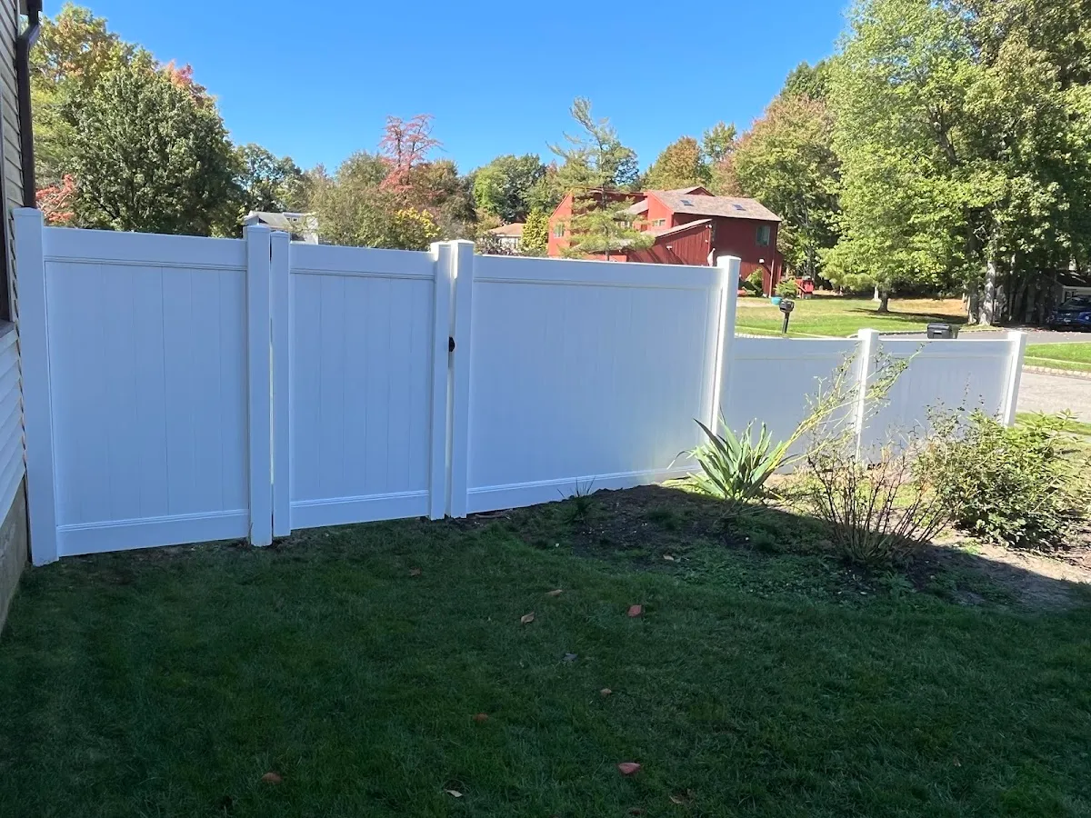 Superior Fence & Rail