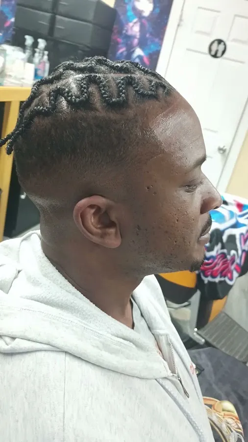 SUPREME Kutz Barbershop photo 2