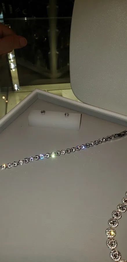 Swarovski Boutique Cherry Hill photo 4
