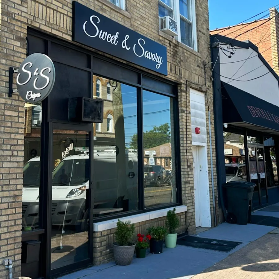 Sweet & Savory Crepes photo 2