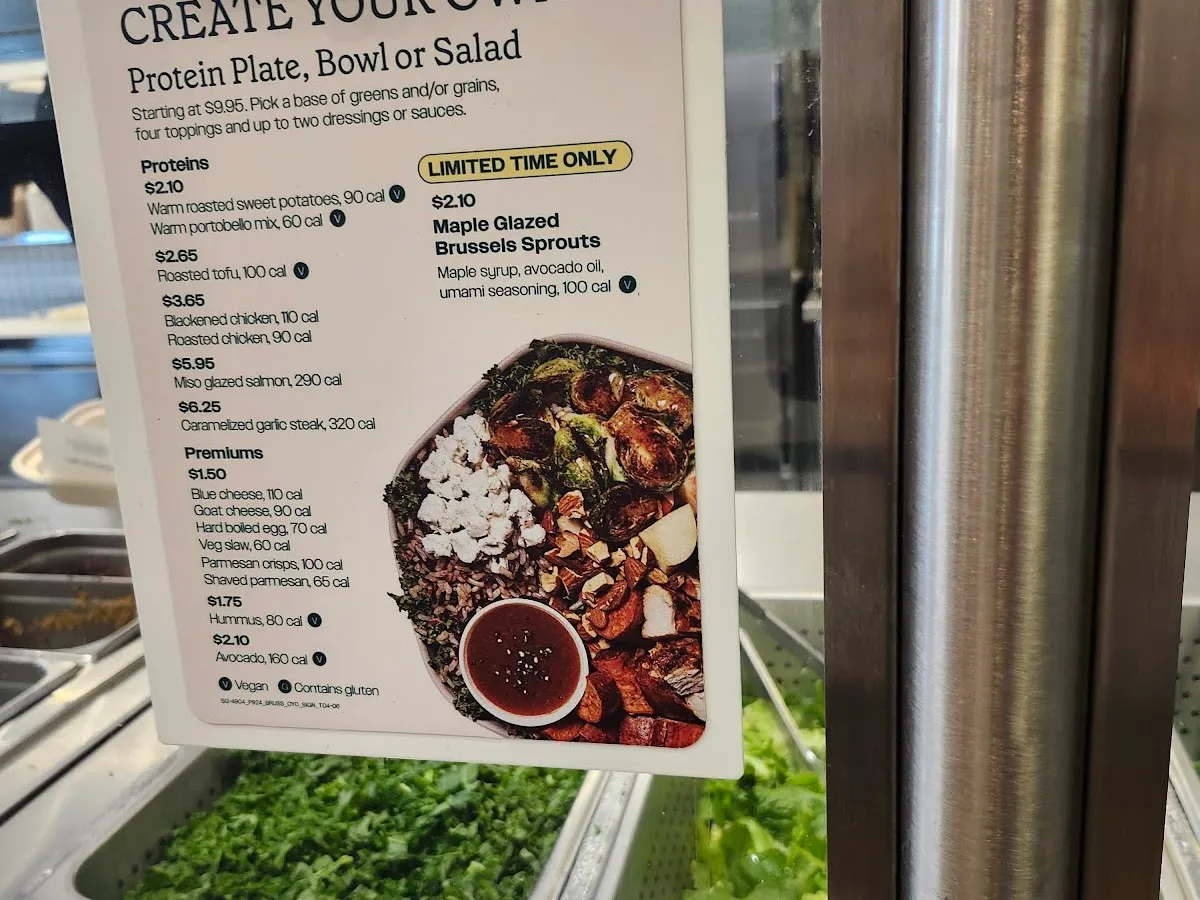 sweetgreen - Healthy Salads, Bowls and Plates photo 2