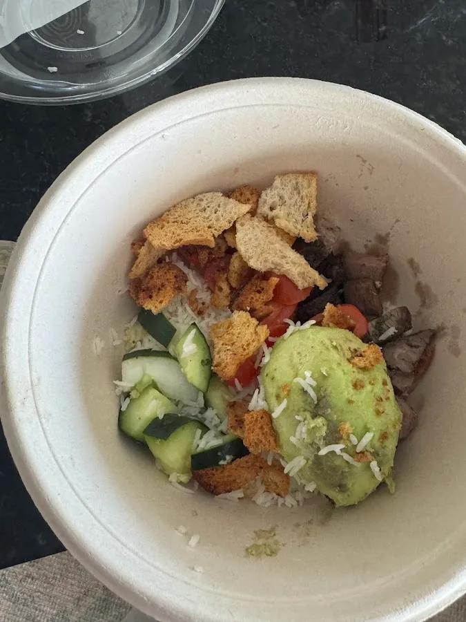 sweetgreen - Healthy Salads, Bowls and Plates photo 5