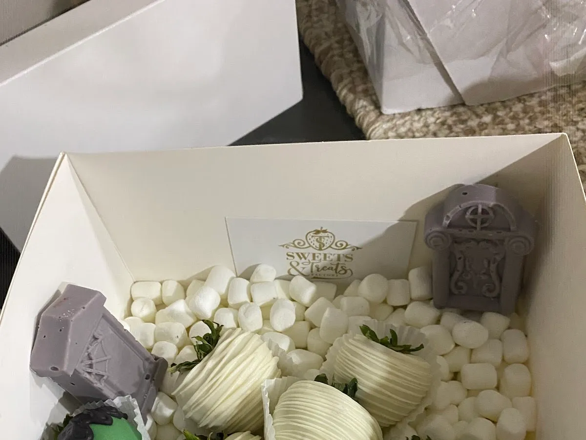 Sweets & Treats Factory photo 3